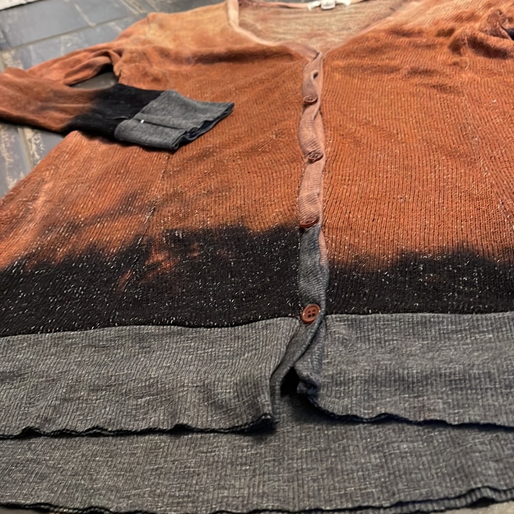 Button-up Cardigan - Picture 2 of 2